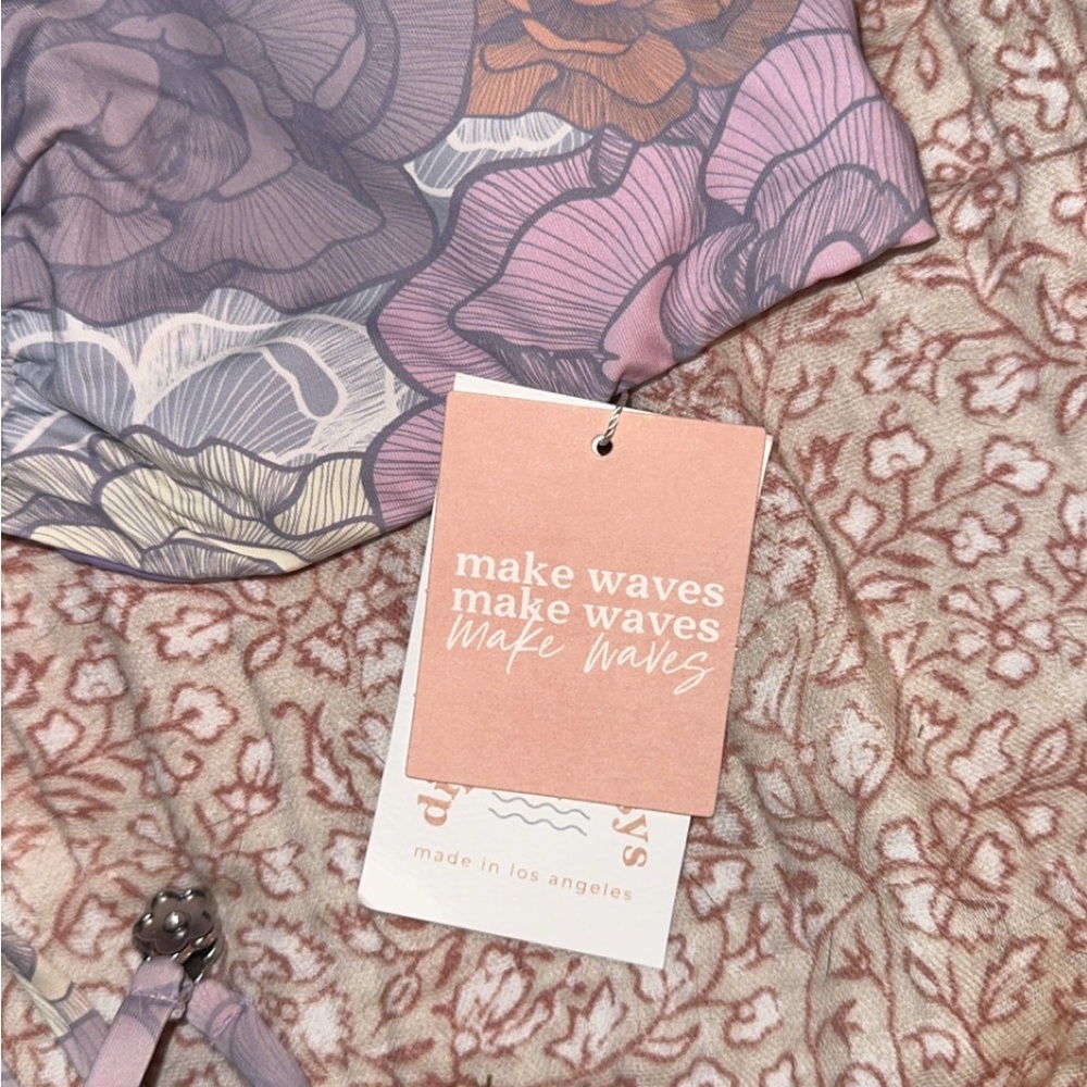 Floral Ruffle Bikini Top - Picture 7 of 7